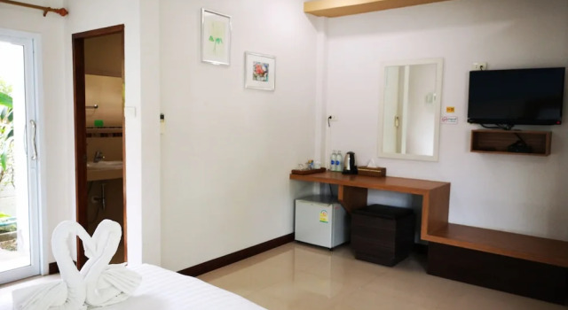 Terra Villa Resort, Varaa Lomakeskus Hotellit North-Eastern Thailand pysäköinnillä, Pysäköinti
