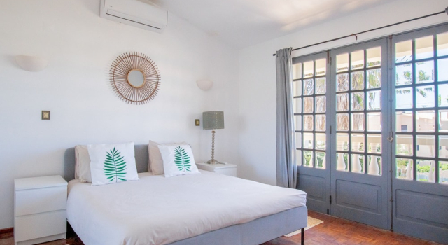 Casa do Livramento in Carvoeiro, Забронировать Вилла Отели Карвоэйру с парковкой, Парковка