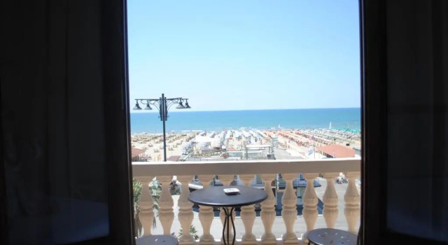 Двухместный номер Standard с балконом и с видом на море Villa Tina Hotel