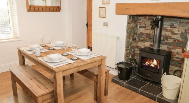 Коттедж Dove Cottage