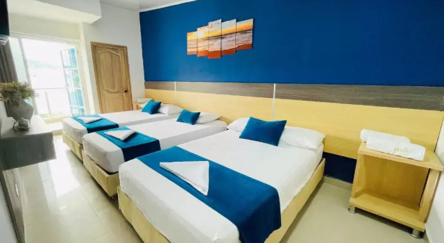 Семейный номер Standard с балконом Hotel Caribe Real Inn