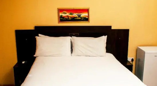 Tamunee's Guest House, Rezerwuj Pensjonat Maun Ngamiland East