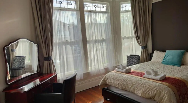 City Centre Superior Villa 3 large Double bedrooms