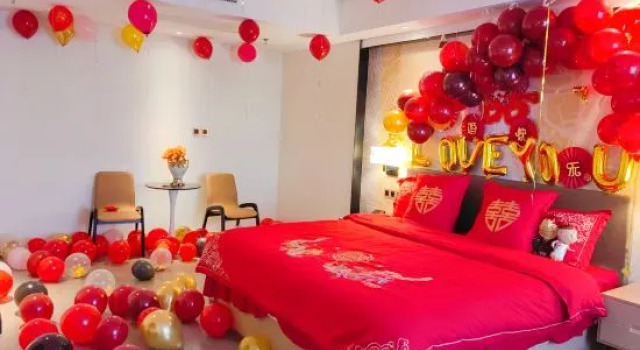 Люкс Luxury Meitian Holiday Hotel (Shaanxi University of Technology)
