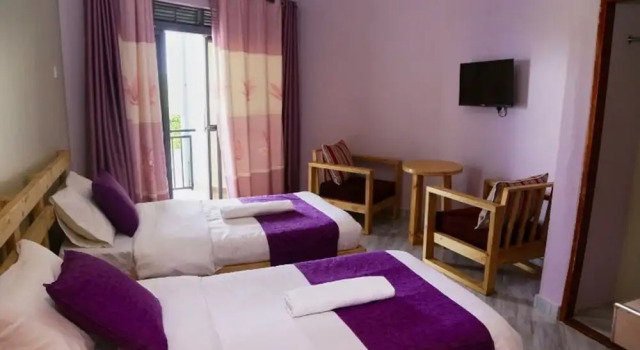 Номер Deluxe WestWay Luxury Suites