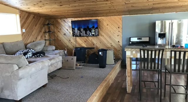 Raven House Alaska