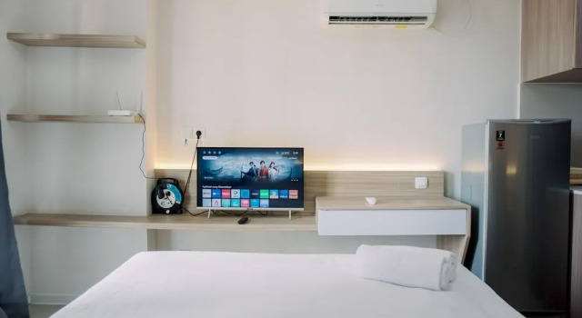 Homey And Minimalist Studio At Daan Mogot City Apartment, Book Apartment Jakarta Jakarta Province