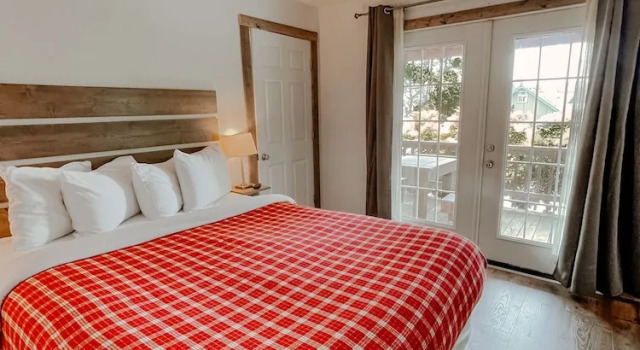 Двухместный люкс Deluxe с балконом View Crest Lodge
