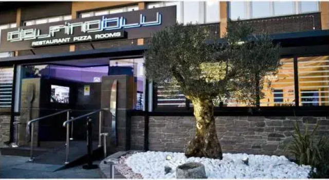Delfino Blu Rooms, Book Hotel Lipomo Lombardy