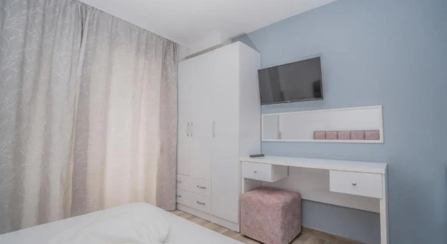Hotel Klebrido, Rezerwuj Hotel Hotele w Durres County z parkingiem, Parking