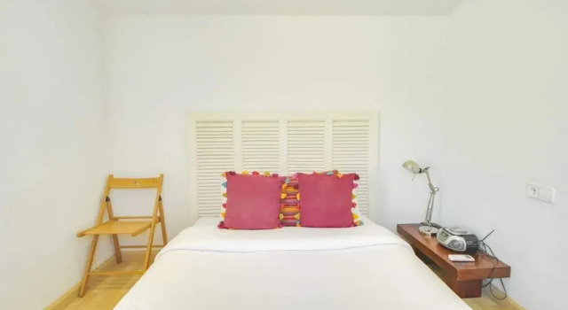 Fabulous 2 Bed with terrace close to Plaza España, Забронировать Отель Отели Барселоны 3 звезды, рядом с Спортивно-концертный комплекс Palau Sant Jordi, 3*