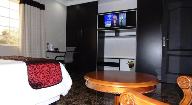 Mlambe Lodges Area 12, Buchen Sie Hotel Lilongwe Malawi