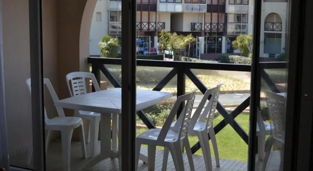 Appartement à 50m de la plage, Забронировать Апартаменты/квартира Отели Côte landaise с бассейном, Бассейн