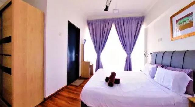 Люкс Пентхаус с 3 комнатами 13pax Glory Executive Suite 3R3B, DOORSTEP BEACH, POOL, BBQ, WIFI, 50"TV