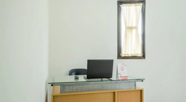 Anyelir Residence by OYO Rooms, Book Hotel North Cirebon West Java