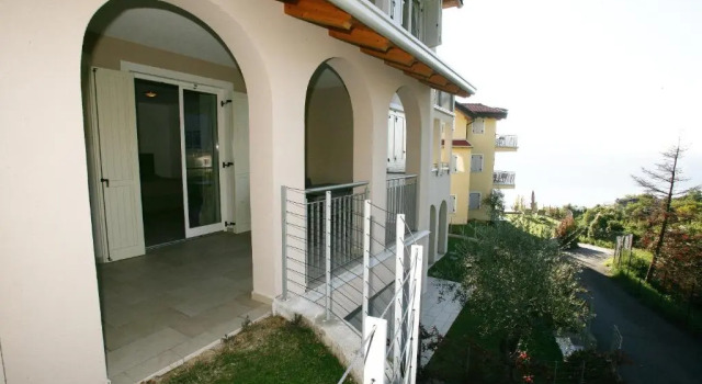Студия Deluxe Residence La Villa Tignale