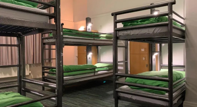 Кровать в общем номере (женский номер) YHA London Earls Court