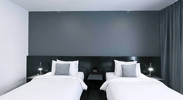 Номер Standard CREW Hotel