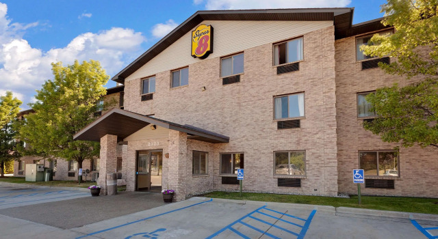 Super 8 by Wyndham Mt. Pleasant, Prenota Hotel Mount Pleasant Michigan