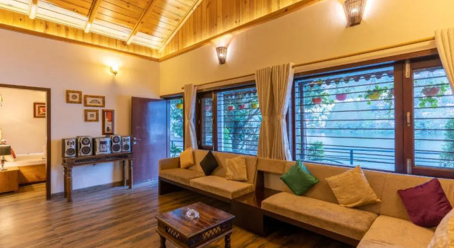 Saffronstays Gardens On The Lake, Bhimtal - Pet-Friendly Garden Villa By The Lake, Rezervovat Vila Bhimtal Uttarakhand