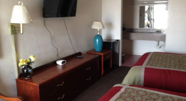 Двухместный номер Standard Crown Inn Grand Prairie
