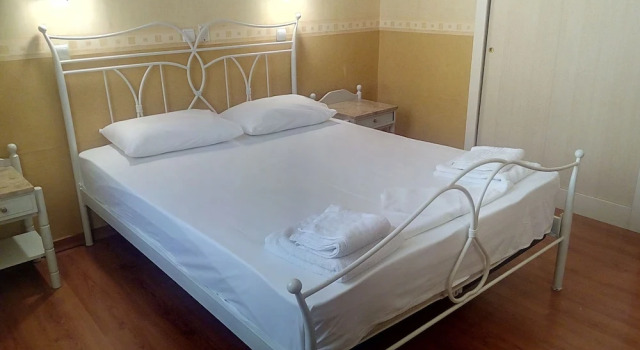 Hotel Kosmopolit, Prenota Hotel Loutraki 