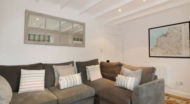 Dale Cottage, Book Feriehus Hoteller i Crantock med parkering, Parkering