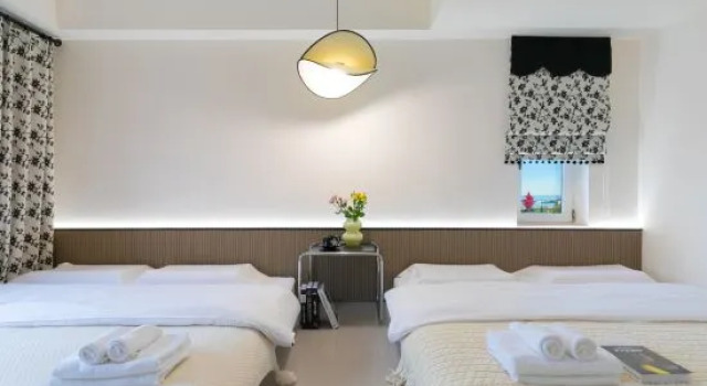 Люкс с 6 комнатами с видом на море Qingdao 77Home Seaview Travel Photography Homestay (May Fourth Square)