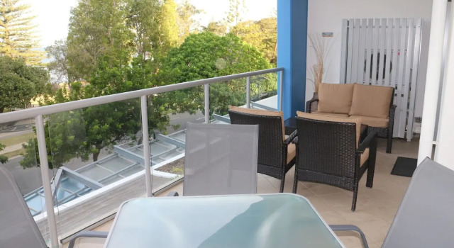 Апартаменты с 2 комнатами с балконом Scarborough Beach Resort Brisbane