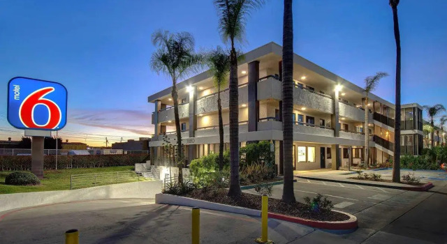 Двухместный номер Standard Comfort Inn Sea World Area