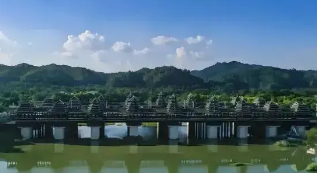 Muguang · Mountain View Lake View | Light Luxury Apartment (Nanning Xiangsi Town), Rezerwuj Apartament Hotele w Nanning z parkingiem, Parking