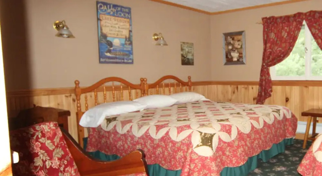 Номер Classic Blue Gentian Lodge at Magic Mountain