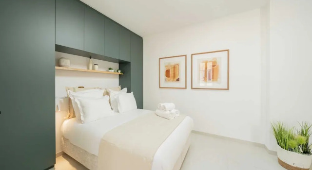 Spacious 2P Studio - Centre of Saint-tropez, Забронировать Апартаменты/квартира Сен-Тропе Сен-Тропе залива, рядом с Cimitière Marin