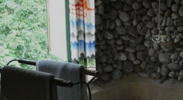 Коттедж Equator Snow Geo Lodge