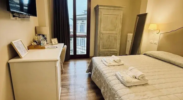 B&B La Boutique by Rjgal - Duomo View Rooms, Забронировать Бутик-отель Отели Флоренции с завтраком, рядом с Баптистерий сан Джовани, Завтраки