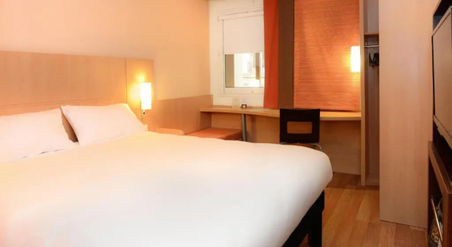 Двухместный номер Standard ibis Caen Centre