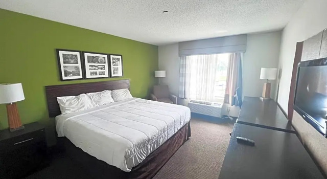 Люкс Sleep Inn & Suites Downtown - Convention Center