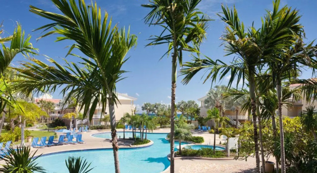 Двухместный номер Standard с видом на бассейн St Kitts Marriott Beach Resort, Casino & Spa