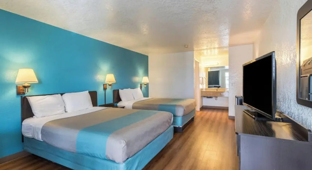 Четырёхместный номер Standard Motel 6 University Missoula