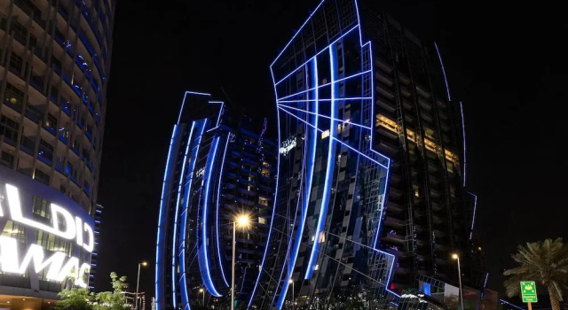 Modern Apt w Canal View Close to DT, Забронировать Апарт-отель Апарт-отели Эмирата Дубая, рядом с Деловой район Эмаар-Сквер, Апарт-отель