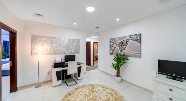 Princess Tower highest world Penthouse floor 86!, Забронировать Апартаменты/квартира Аль-Суфух , рядом с Jumeirah Palm Tram Station