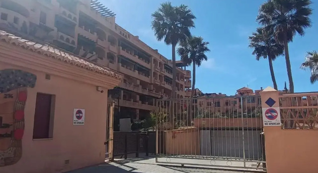 Апартаменты Lovely Apartment in Almeria With Garden