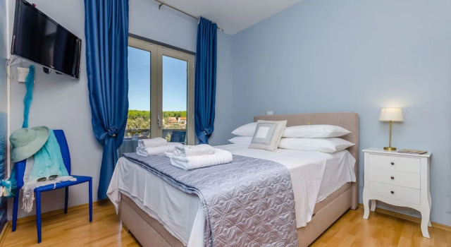 Apartments Villa Jelka sea view, Забронировать Апартаменты/квартира Апартаменты Врбоска, рядом с Частный Пляж «Виллы Эмма», Апартаменты/квартира