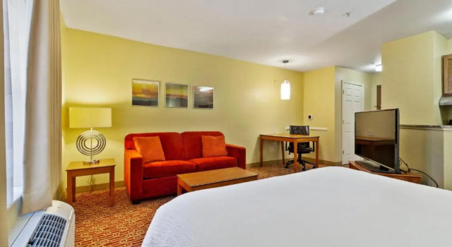 Extended Stay America Suites - Norfolk - Virginia Beach, Забронировать Отель Вирджиния-Бич Виргиния