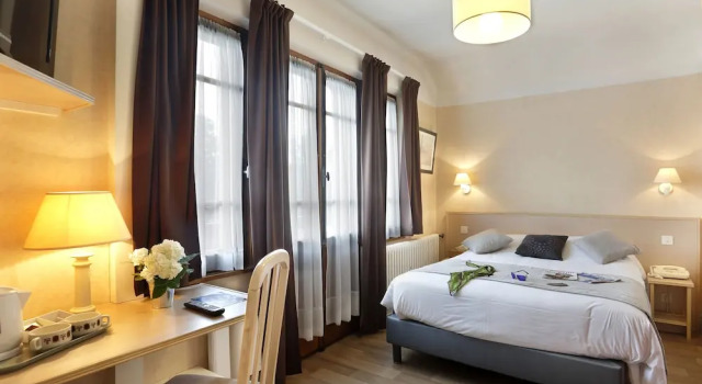 Номер Standard Hôtel A l'Ombre des Marronniers