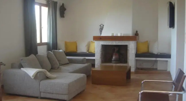 Villa Michela, Varaa Villa Figari 