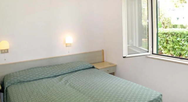 Villaggio San Lorenzo, Varaa Hotelli Hotellit Vieste uima-altaalla, Uima-allas