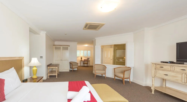 Студия Premier Harrington River Lodge