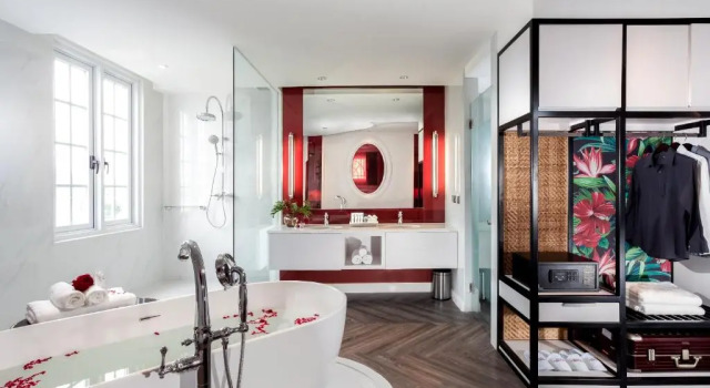 Люкс La Seine Boutique Hotel