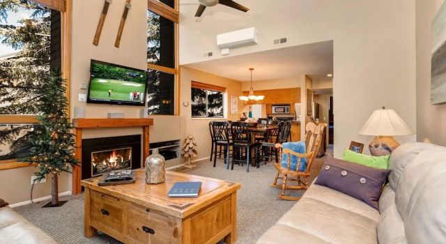 3661 North Navajo Trail Townhouse Unit 69, Забронировать Апартаменты/квартира Апартаменты Парк-Сити, рядом с Полет над каньонами, Апартаменты/квартира